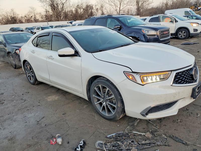 Photo 4 from auction – 2020 ACURA TLX with VIN 19UUB2F32LA004737