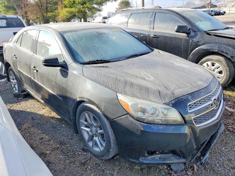 Photo 4 from auction – 2015 CHEVROLET MALIBU 1LT with VIN 1G11C5SL0FF105670