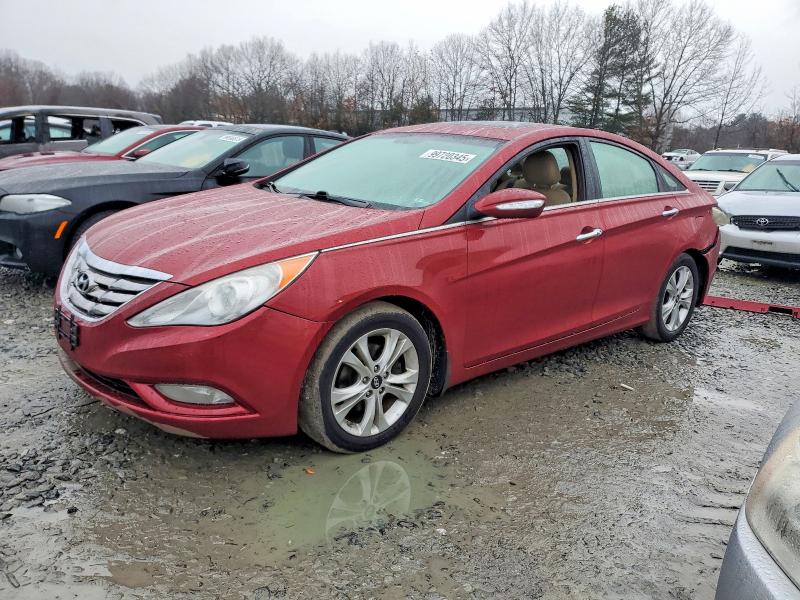 HYUNDAI SONATA SE 2013 with VIN 5NPEC4AC5DH692570 - Photo from auction