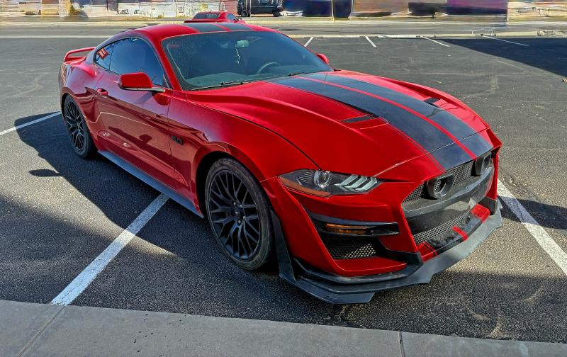 FORD MUSTANG 2019 with VIN 1FA6P8CF5K5134342 - Photo from auction