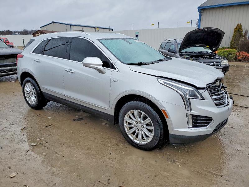 Photo 4 from auction – 2019 CADILLAC XT5 with VIN 1GYKNARS3KZ175663