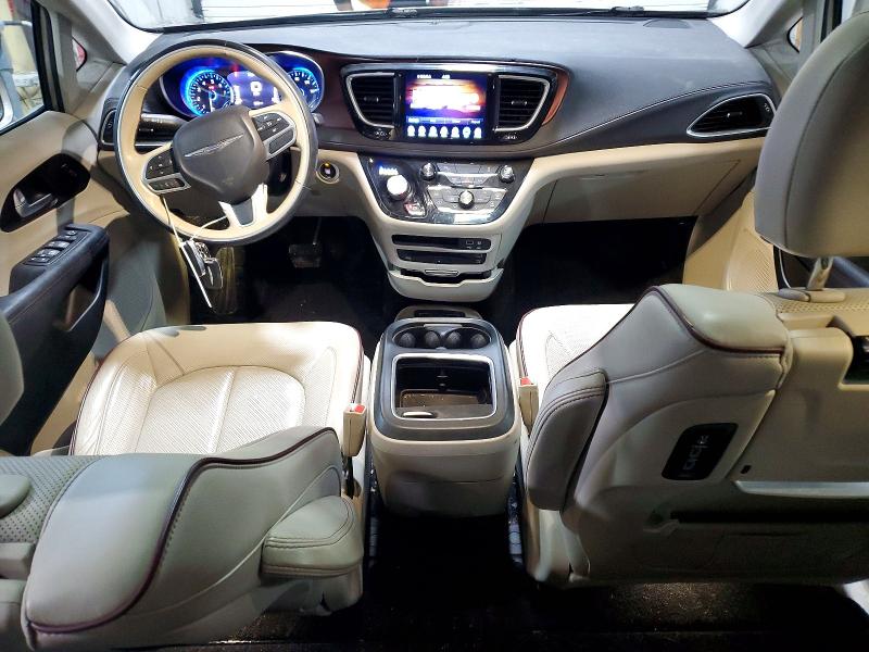 Photo 8 from auction – 2017 CHRYSLER PACIFICA with VIN 2C4RC1GG3HR565089