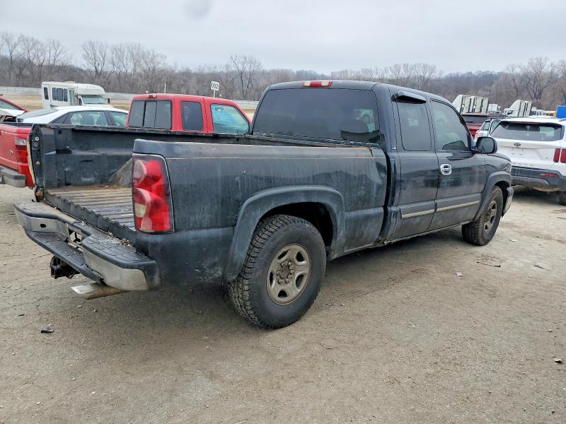 Photo 3 from auction – 2004 CHEVROLET SILVERADO with VIN 2GCEC19V841259959