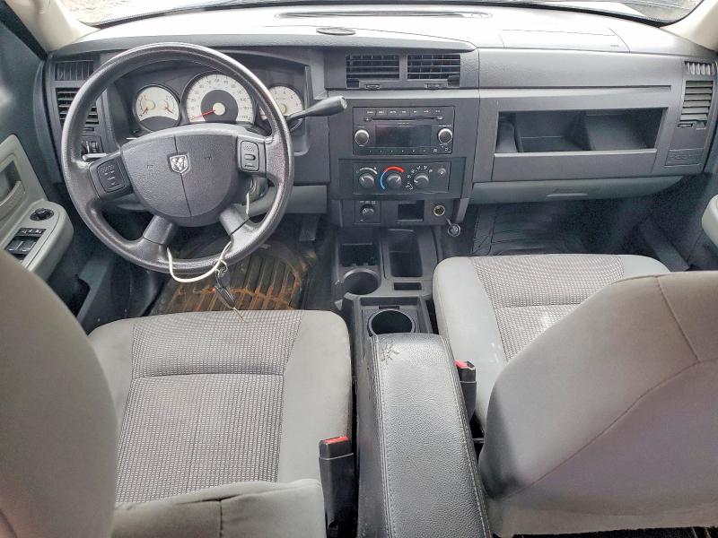 Photo 8 from auction – 2011 DODGE DAKOTA SLT with VIN 1D7RW3GK1BS662925