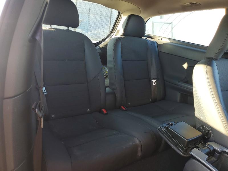 Photo 10 from auction – 2010 VOLVO C30 T5 with VIN YV1672MK6A2172871
