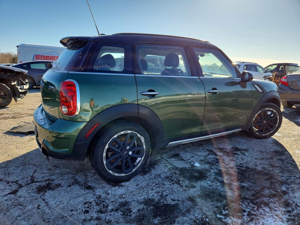 Photo 3 from auction – 2015 MINI COOPER S C with VIN WMWZC5C57FWP43891