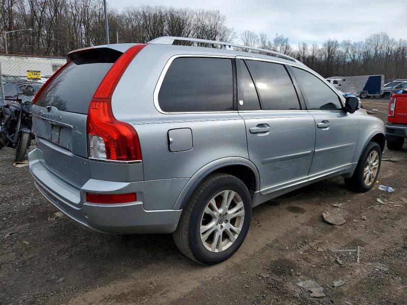 Photo 3 from auction – 2013 VOLVO XC90 with VIN YV4952CZ7D1652383