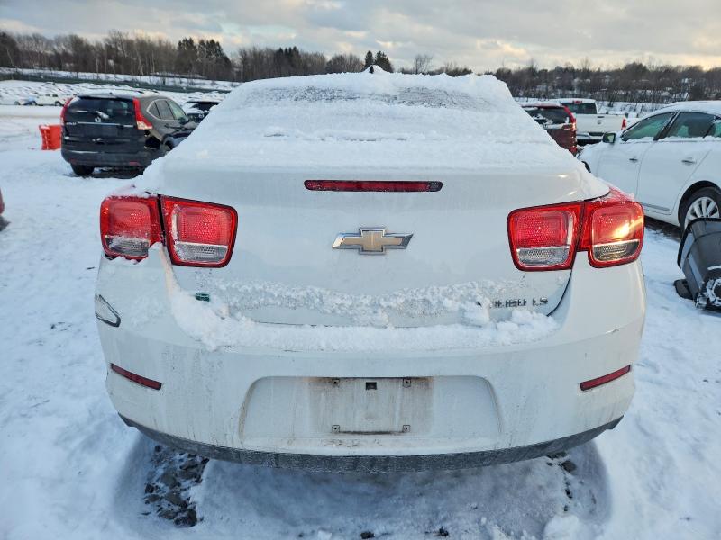 Photo 6 from auction – 2015 CHEVROLET MALIBU with VIN 1G11B5SL6FF187360