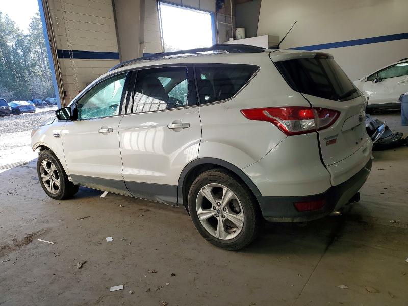 Photo 2 from auction – 2016 FORD ESCAPE with VIN 1FMCU9G98GUC03842