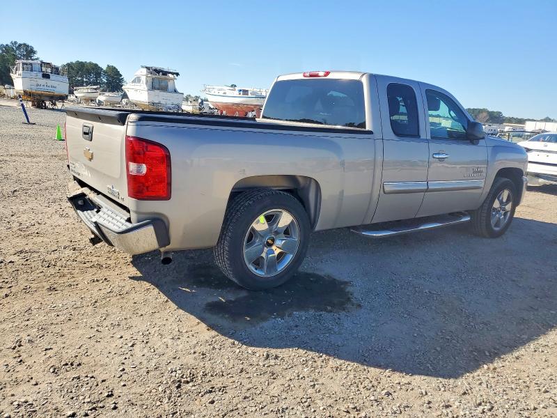 Photo 3 from auction – 2009 CHEVROLET SILVERADO with VIN 1GCEC29J39Z226062