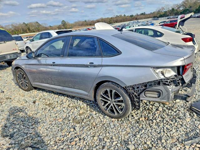 Photo 2 from auction – 2023 VOLKSWAGEN JETTA SPOR with VIN 3VWBM7BU2PM007123