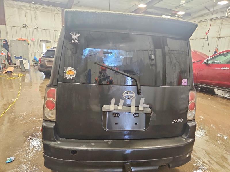 Photo 6 from auction – 2006 SCION XB with VIN JTLKT324464077896