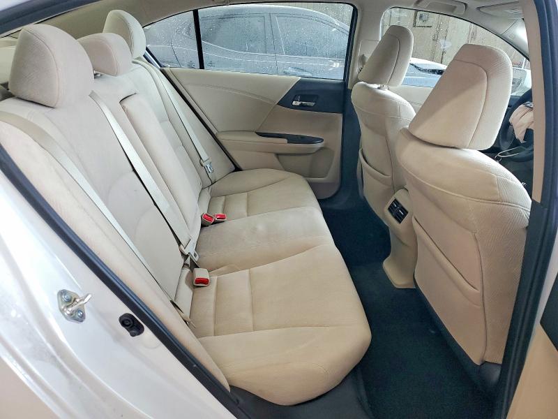 Photo 10 from auction – 2015 HONDA ACCORD EX with VIN 1HGCR2F70FA268571