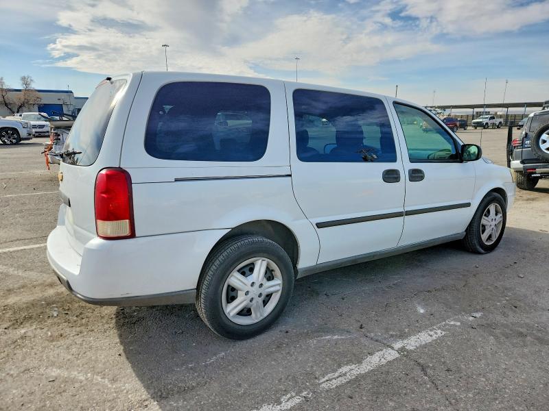 Photo 3 from auction – 2005 CHEVROLET UPLANDER with VIN 1GNDV03L75D238847