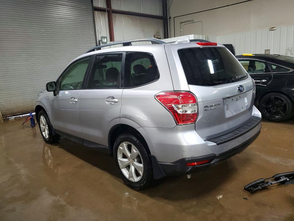 Photo 2 from auction – 2016 SUBARU FORESTER 2 with VIN JF2SJADC3GH411258
