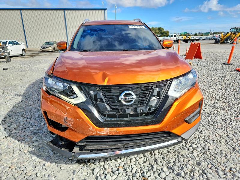 Photo 5 from auction – 2017 NISSAN ROGUE with VIN JN8AT2MT3HW384557