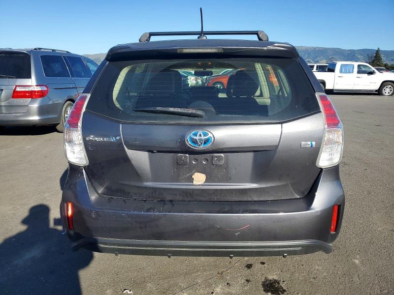 Photo 6 from auction – 2015 TOYOTA PRIUS V with VIN JTDZN3EU0FJ016692