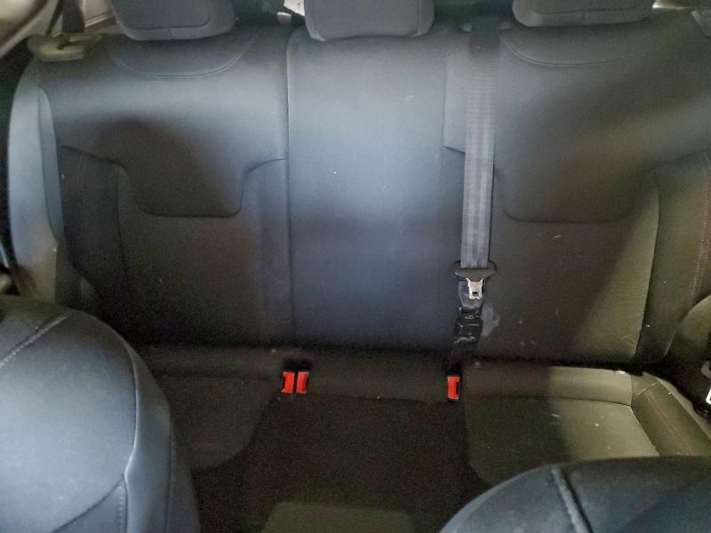 Photo 10 from auction – 2015 JEEP RENEGADE T with VIN ZACCJBCT0FPB60923