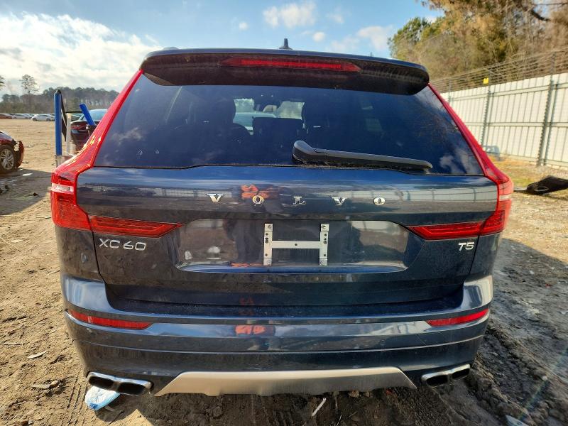 Photo 6 from auction – 2019 VOLVO XC60 with VIN LYV102DK5KB250125