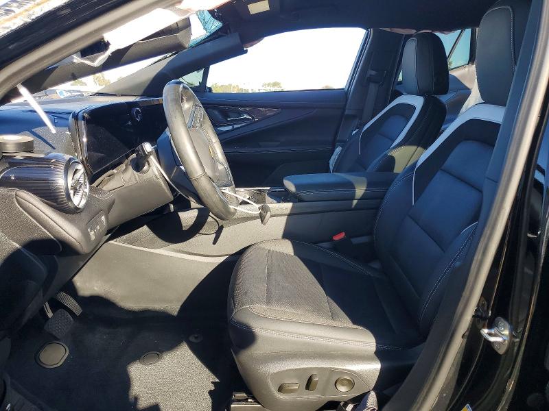 Photo 7 from auction – 2025 CHEVROLET BLAZER LT with VIN 3GNKDBRM3SS176753