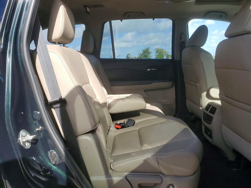 Photo 11 from auction – 2019 HONDA PILOT with VIN 5FNYF5H95KB018452