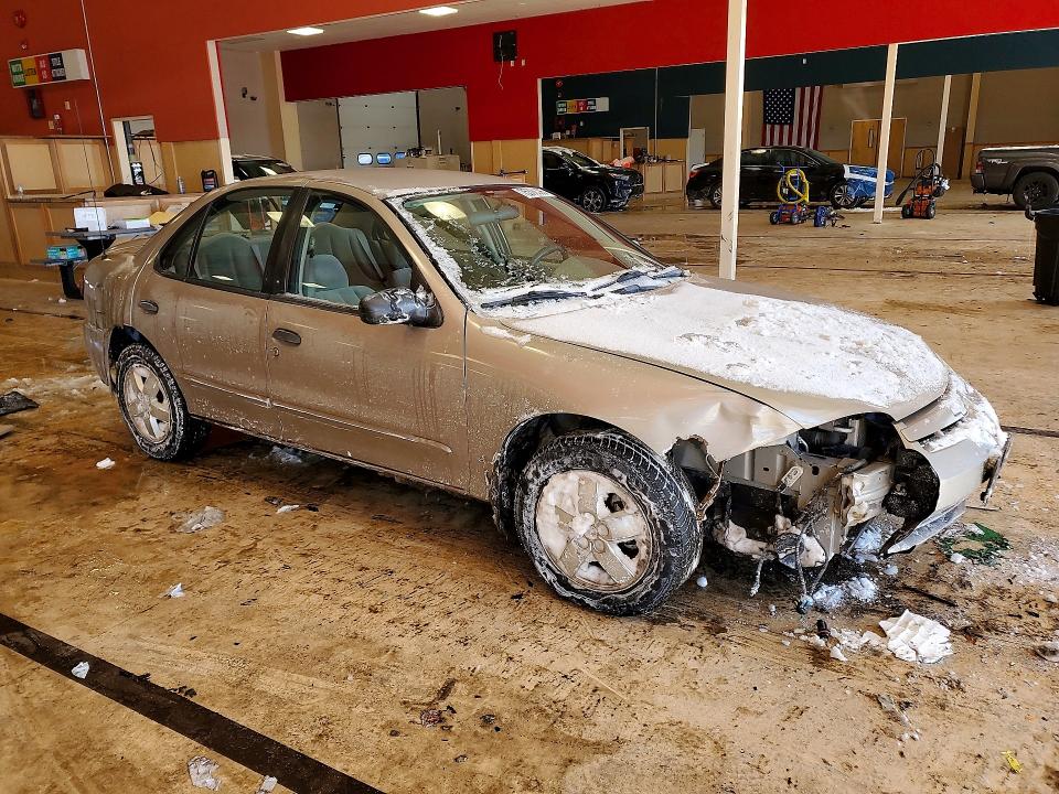Photo 4 from auction – 2003 CHEVROLET CAVALIER with VIN 1G1JF52F237125149