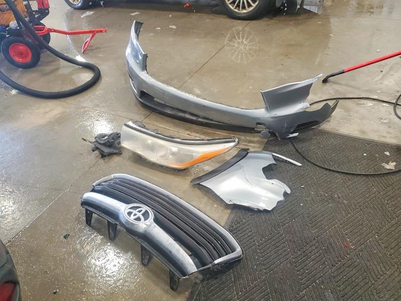 Photo 13 from auction – 2014 TOYOTA HIGHLANDER with VIN 5TDJKRFHXES042812