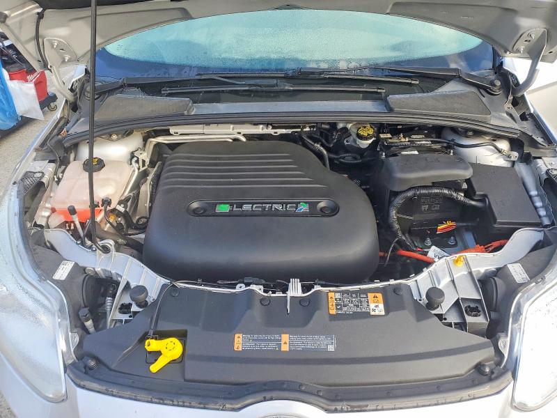 Photo 11 from auction – 2014 FORD FOCUS BEV with VIN 1FADP3R49EL341588