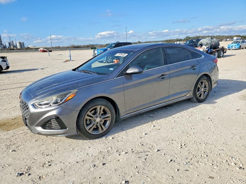 HYUNDAI SONATA 2019 with VIN 5NPE34AF5KH753469 - Photo from auction