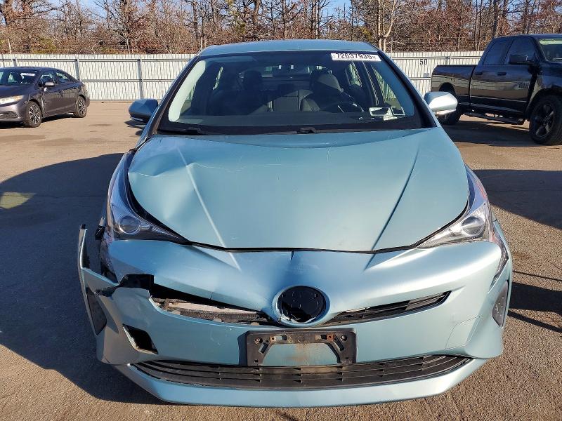 Photo 5 from auction – 2016 TOYOTA PRIUS with VIN JTDKBRFU1G3013740