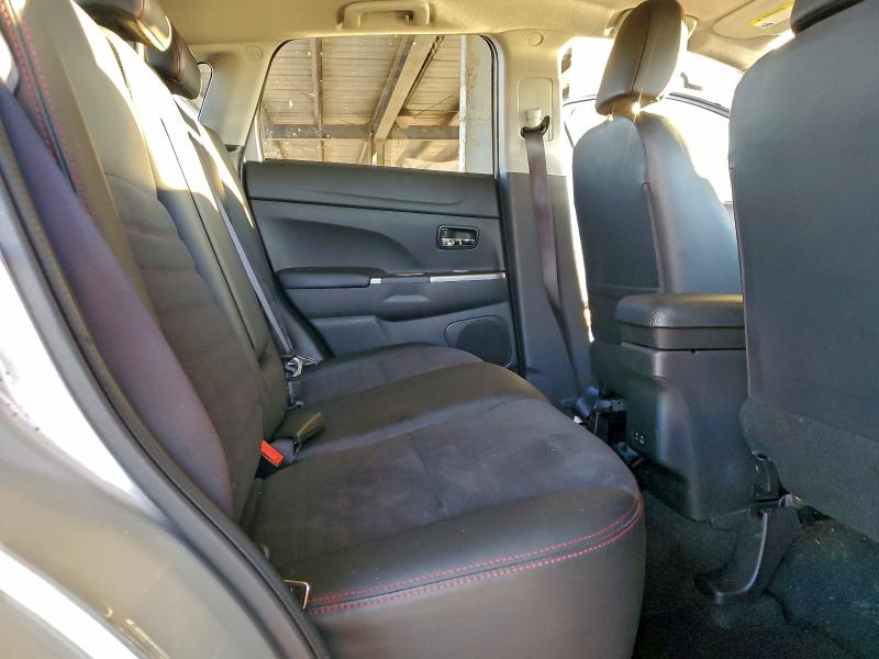Photo 10 from auction – 2024 MITSUBISHI OUTLANDER with VIN JA4ARUAU9RU019052
