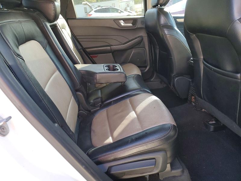Photo 11 from auction – 2021 FORD ESCAPE TIT with VIN 1FMCU0DZ6MUA34142