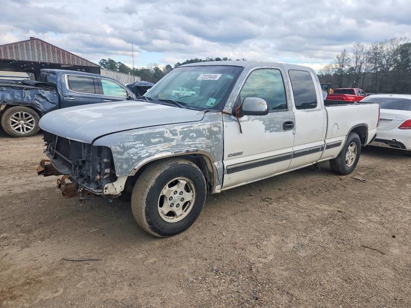 CHEVROLET SILVERADO 2001 with VIN 2GCEC19T111332132 - Photo from auction