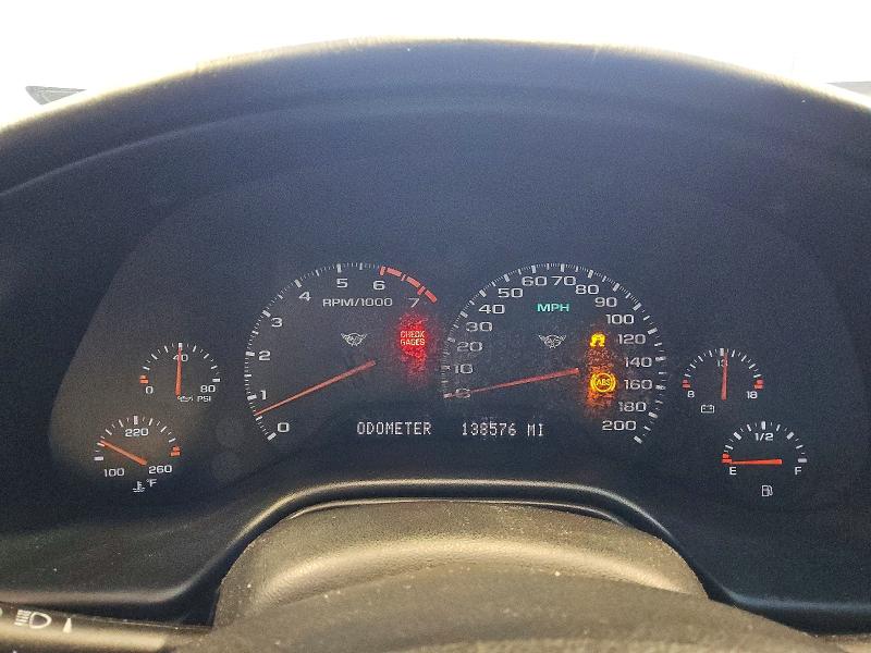 Photo 9 from auction – 2004 CHEVROLET CORVETTE with VIN 1G1YY22G045119301