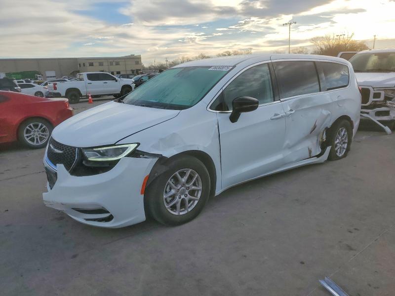 CHRYSLER PACIFICA 2024 with VIN 2C4RC1BG0RR125050 - Photo from auction
