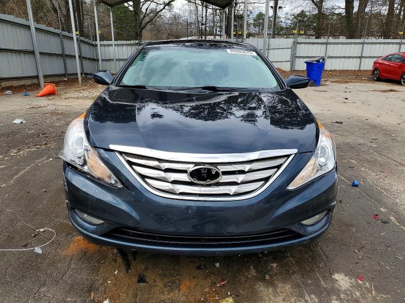 Photo 5 from auction – 2012 HYUNDAI SONATA SE with VIN 5NPEC4AC9CH422711