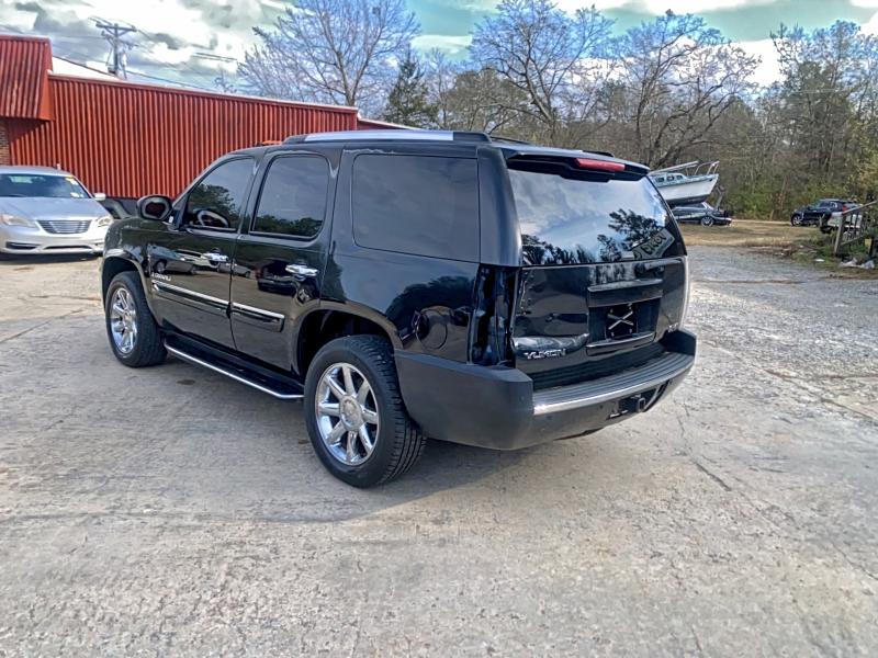 Photo 3 from auction – 2007 GMC YUKON DENA with VIN 1GKFK63877J272191