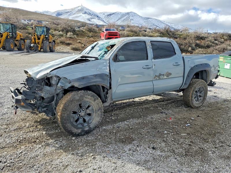 TOYOTA TACOMA 2017 with VIN 3TMCZ5AN1HM045791 - Photo from auction