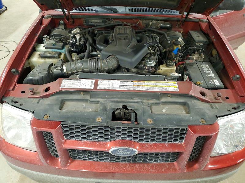 Photo 11 from auction – 2001 FORD EXPLORER S with VIN 1FMZU77E61UA61896