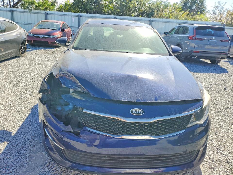 Photo 5 from auction – 2018 KIA OPTIMA with VIN 5XXGT4L34JG194308