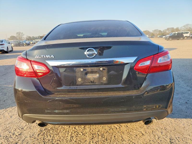 Photo 6 from auction – 2017 NISSAN ALTIMA with VIN 1N4AL3AP4HC298187