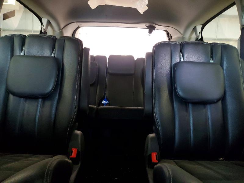 Photo 10 from auction – 2014 CHRYSLER TOWN & COU with VIN 2C4RC1BG3ER449233