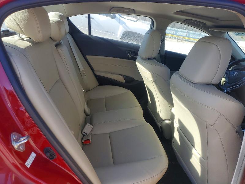 Photo 10 from auction – 2017 ACURA ILX BASE W with VIN 19UDE2F33HA014370