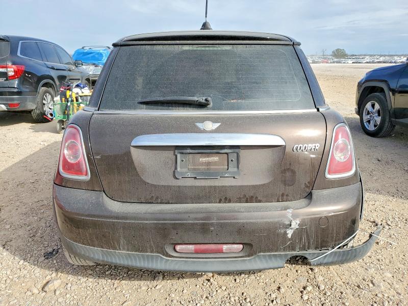 Photo 6 from auction – 2012 MINI COOPER with VIN WMWSU3C55CT543141