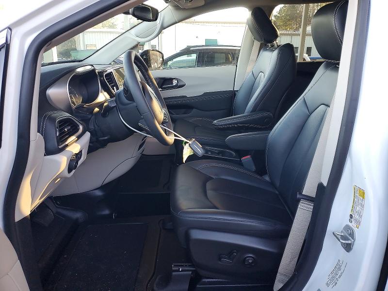 Photo 7 from auction – 2024 CHRYSLER PACIFICA T with VIN 2C4RC1BG6RR112383