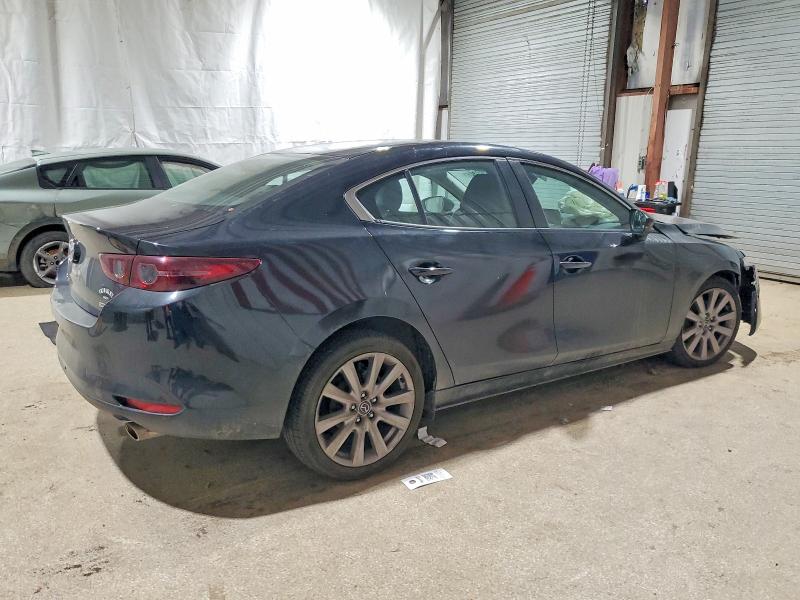 Photo 3 from auction – 2021 MAZDA 3 PREFERRE with VIN 3MZBPBCLXMM254269