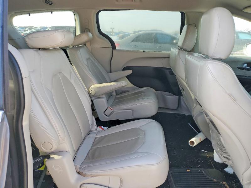 Photo 11 from auction – 2021 CHRYSLER PACIFICA T with VIN 2C4RC1BG5MR504389