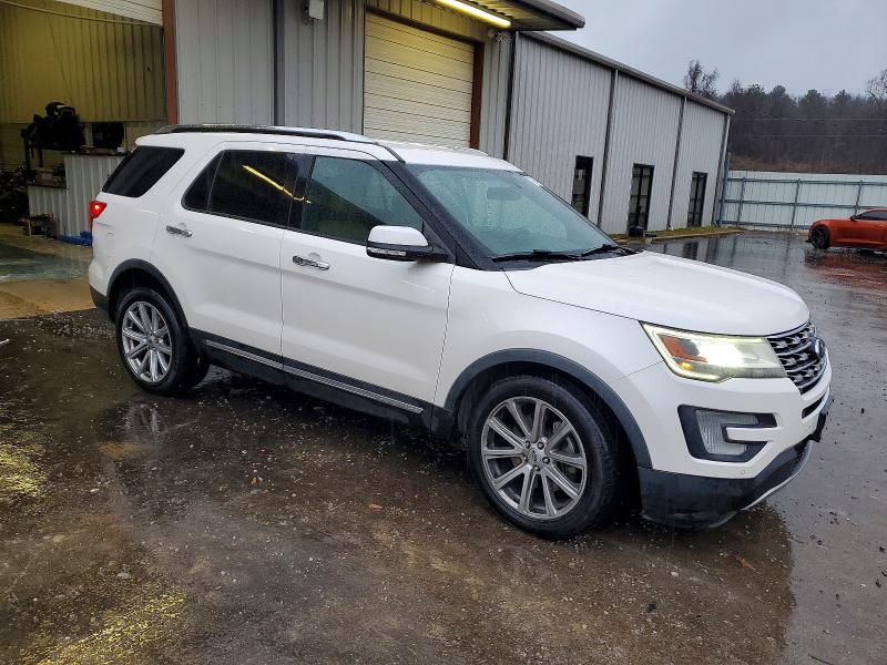Photo 4 from auction – 2017 FORD EXPLORER with VIN 1FM5K7F85HGC27222
