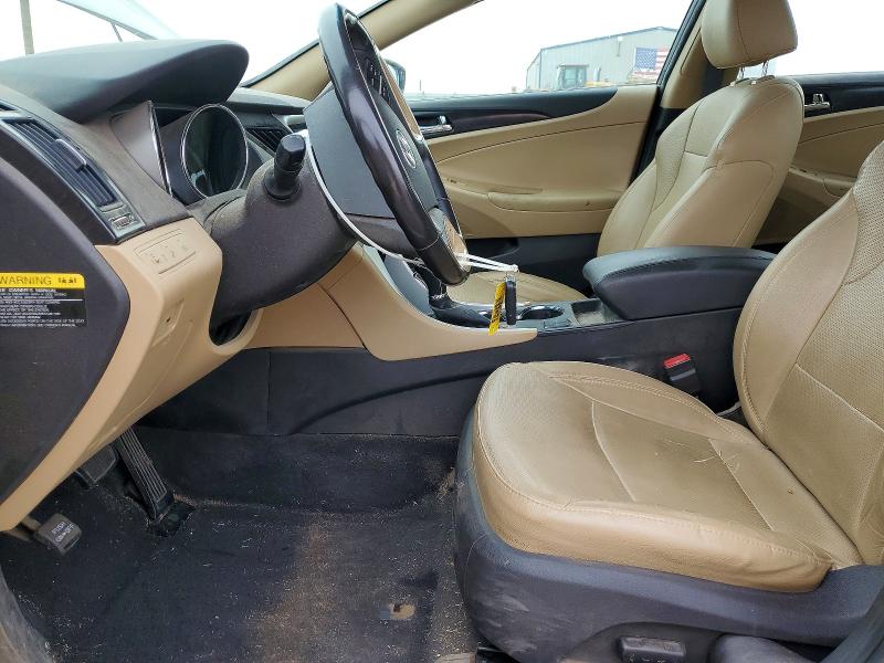 Photo 7 from auction – 2014 HYUNDAI SONATA SE with VIN 5NPEC4AC7EH888530