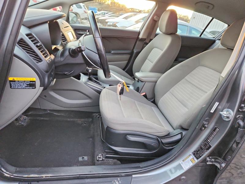 Photo 7 from auction – 2015 KIA FORTE EX with VIN KNAFX5A87F5370961